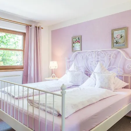 Casa de hóspedes Gaestehaus Chalet-perle