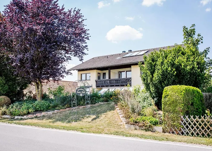 Gaestehaus Chalet-perle بيت ضيافة