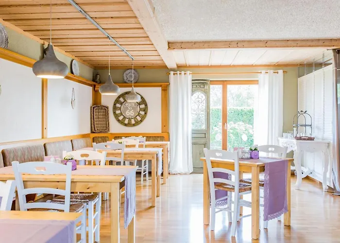 Gaestehaus Chalet-perle بيت ضيافة باد فسينغ