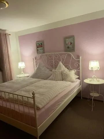بيت ضيافة Gaestehaus Chalet-perle